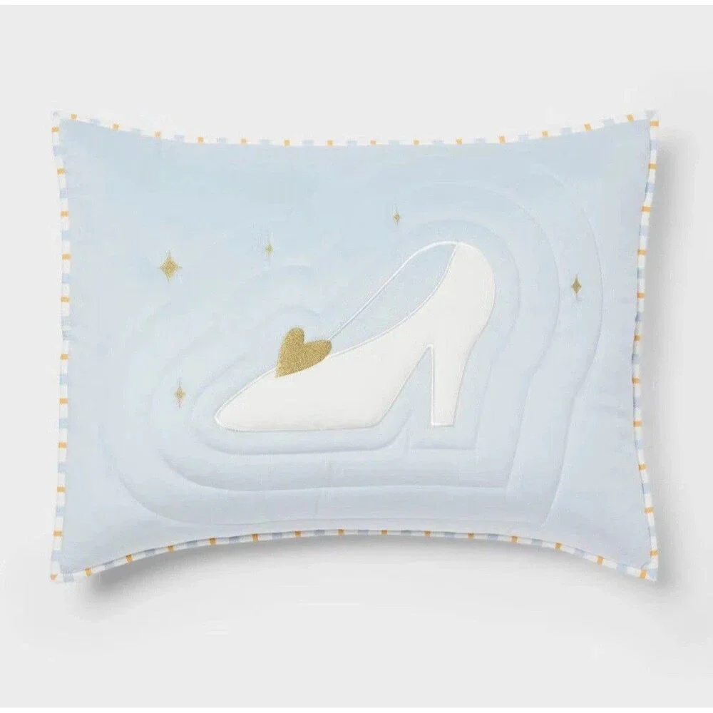 Full/Queen Princess Castle Kids' Quilt Cinderella - Disney Collection Pillowfort